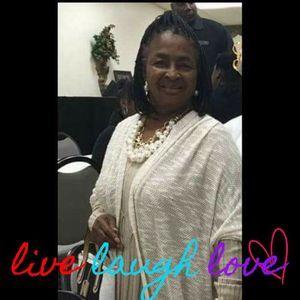 Meet your Posher, Sherry